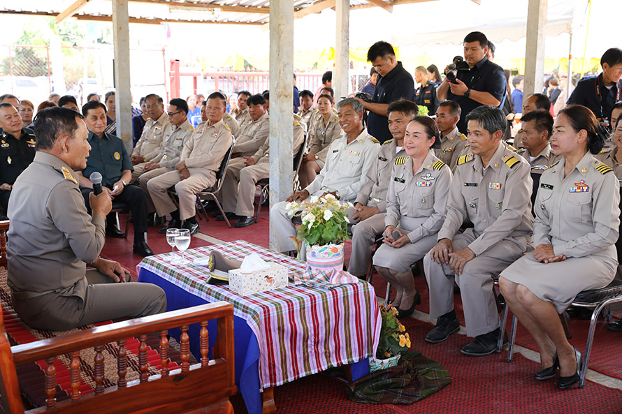 องคมนตรี ตรวจติดตามการดำเนินงานขับเคลื่อนยุทธศาสตร์มหาวิทยาลัยราชภัฏ