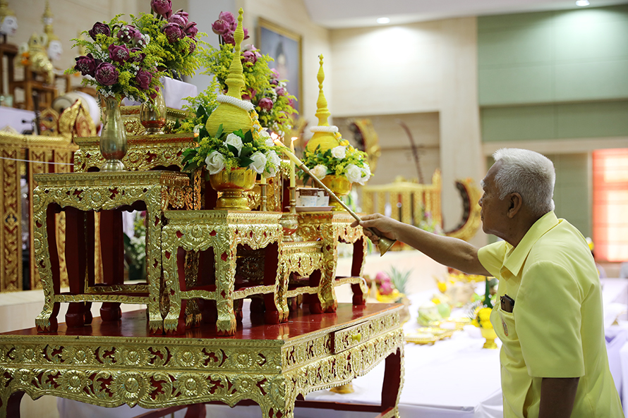พิธีไหว้ครู ครอบครูดนตรี