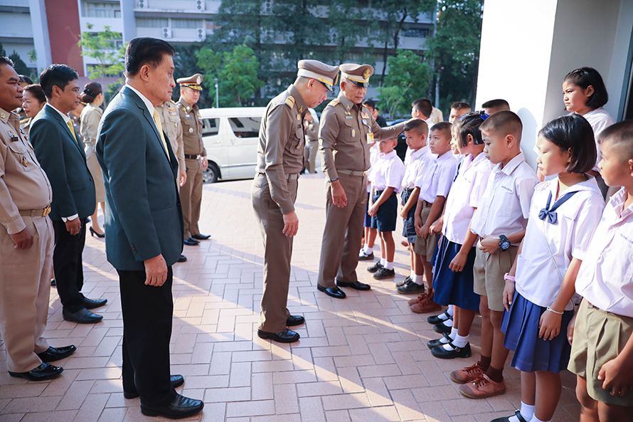 การขับเคลื่อนโรงเรียนคุณธรรม