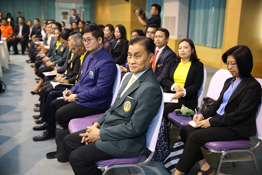 องคมนตรี ตรวจเยี่ยมมหาวิทยาลัยราชภัฏอุดรธานี
