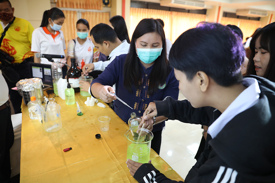 ราชภัฏร่วมใจต้านภัยไวรัส (COVID-19)