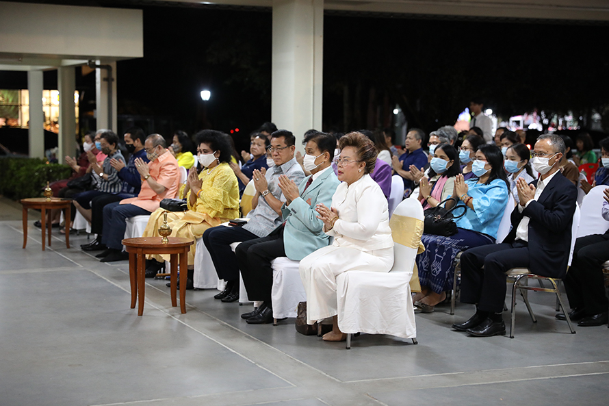 กฐินพระราชทาน