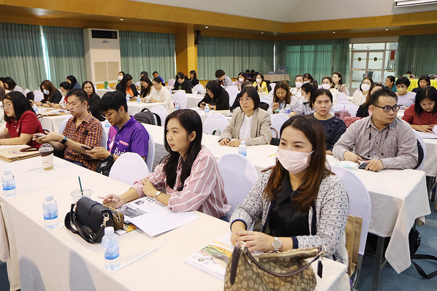โครงการค่ายฝึกอบรมการทำวิจัยและผลงานทางวิชาการฯ