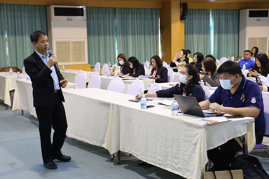 โครงการค่ายฝึกอบรมการทำวิจัยและผลงานทางวิชาการฯ